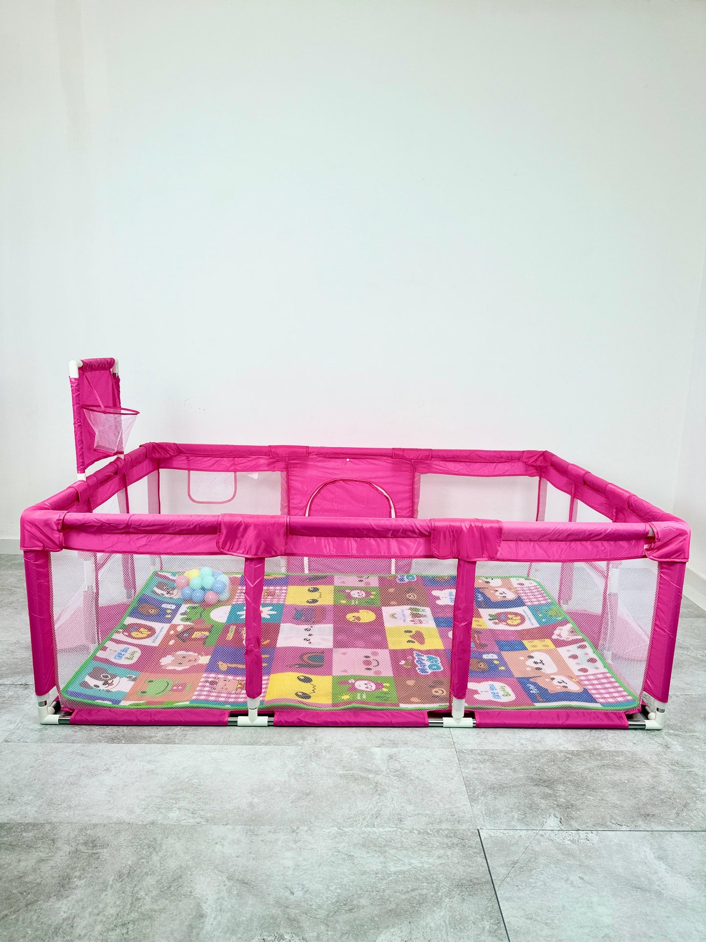 Corrales de Juegos Infantil